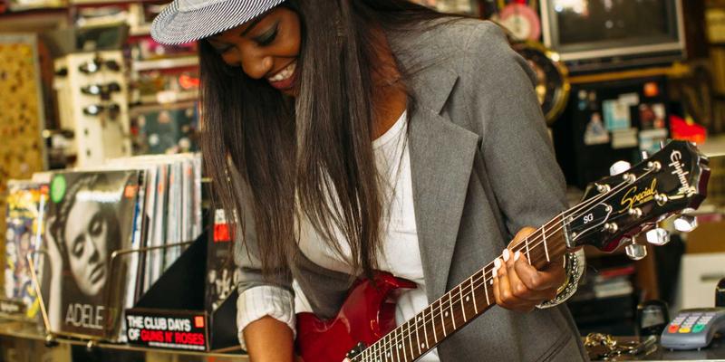 生鲜配送革命：10大冷链黑科技，揭秘可降解相变材料保温箱如何锁住海鲜极致鲜度